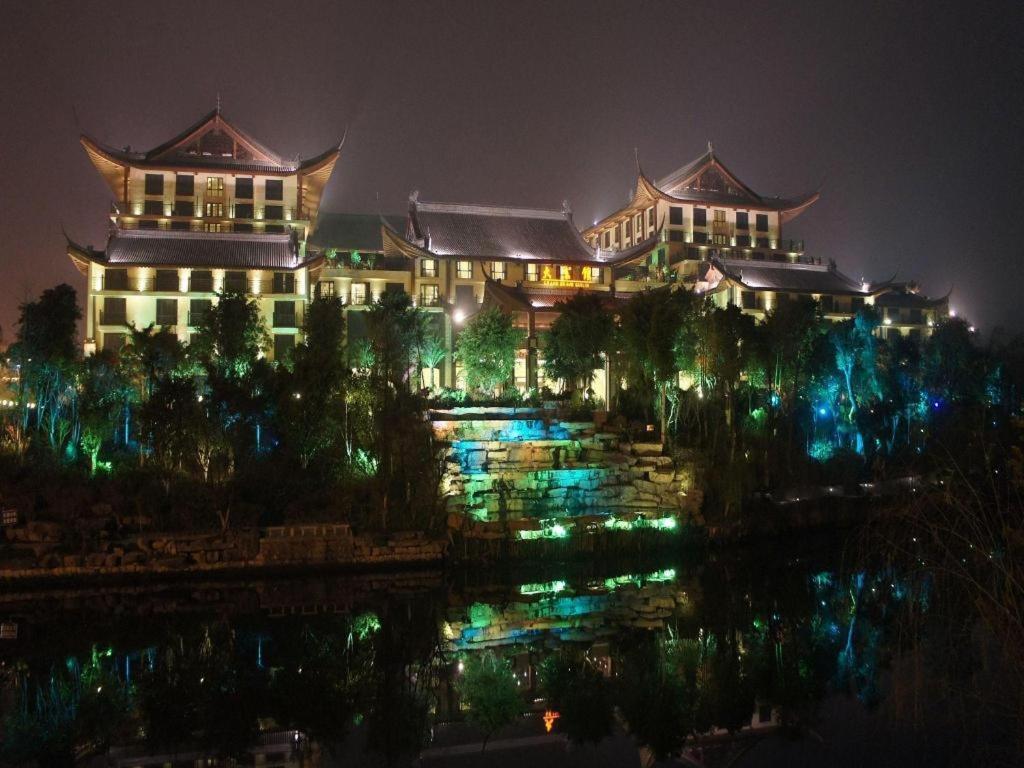 Grand Bravo Guilin Hotel Екстериор снимка