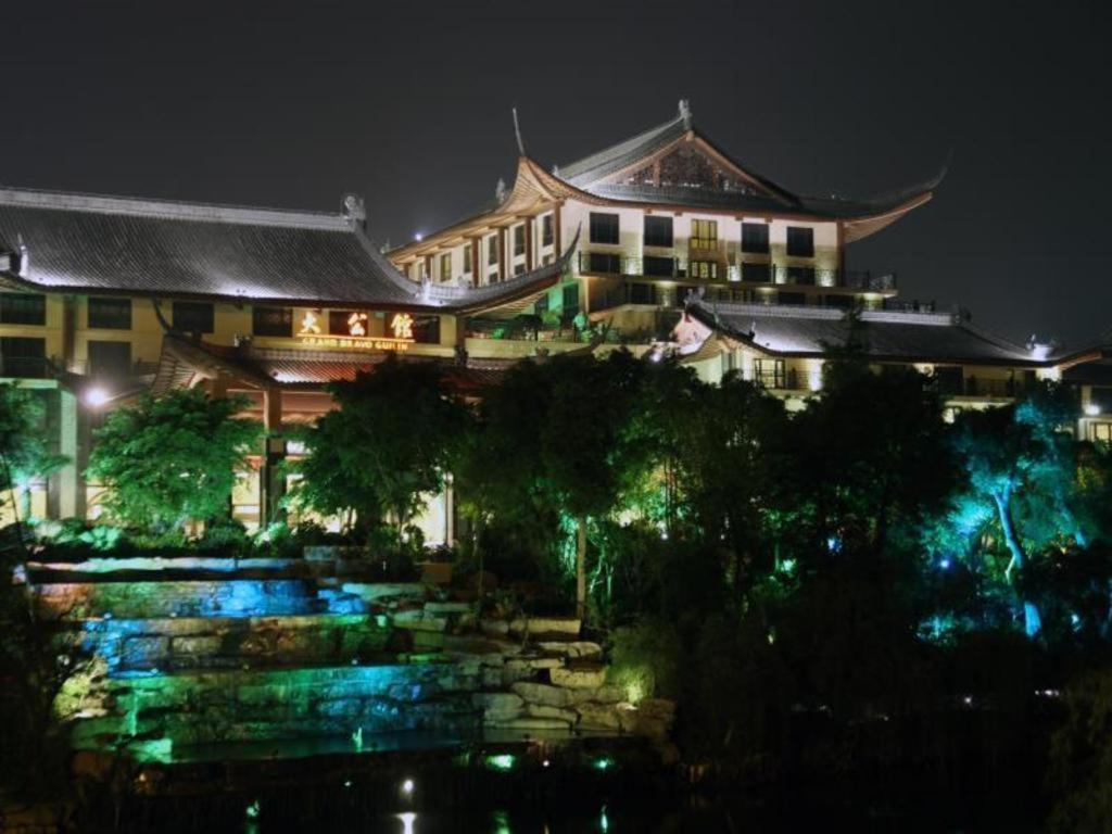 Grand Bravo Guilin Hotel Екстериор снимка