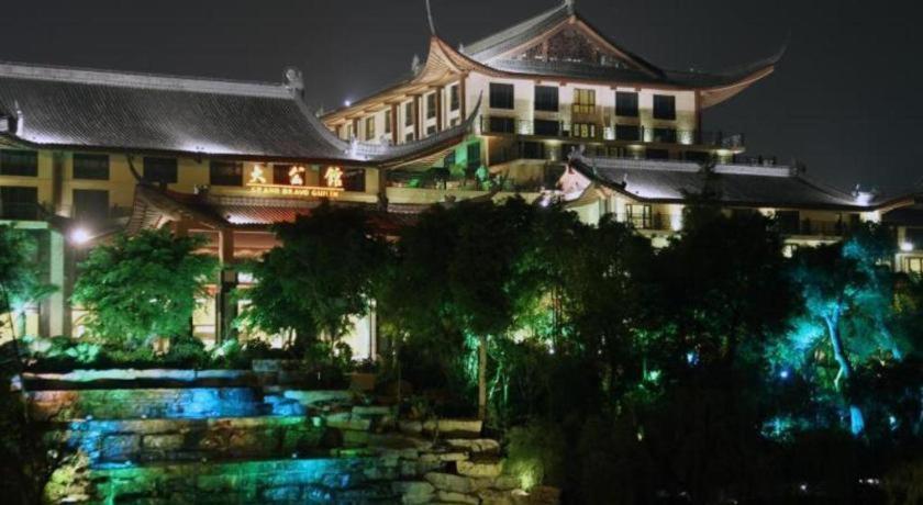 Grand Bravo Guilin Hotel Екстериор снимка